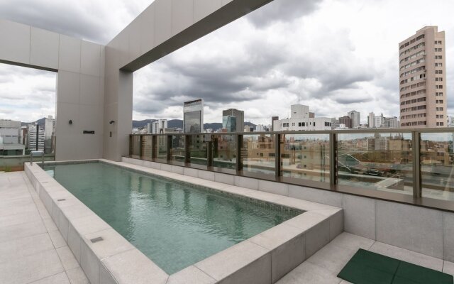 Loft alto padrão com varanda