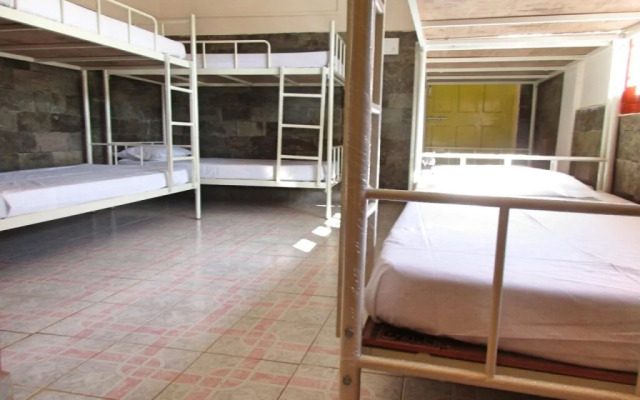 Roadhouse Hostel @ Arambol