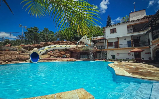 Hotel Las Rocas Resort