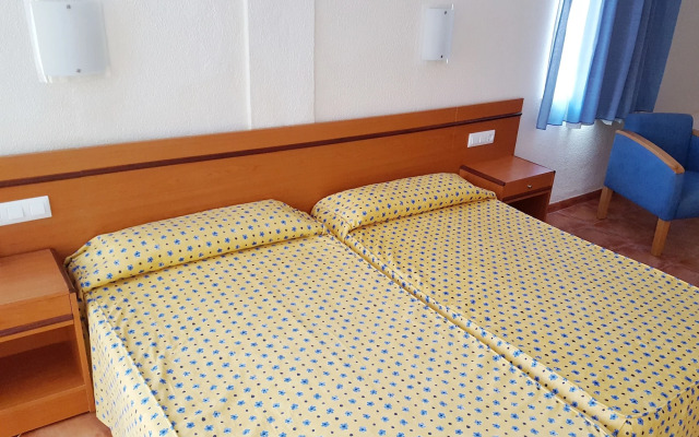 Отель Bahía - 30º Hotels