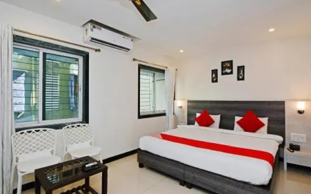 Ashwarya Service Apartment by OYO Rooms