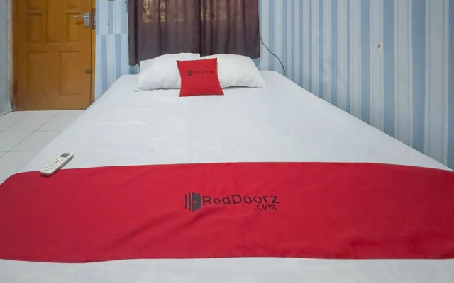 RedDoorz @ Kuning GH Jatinangor