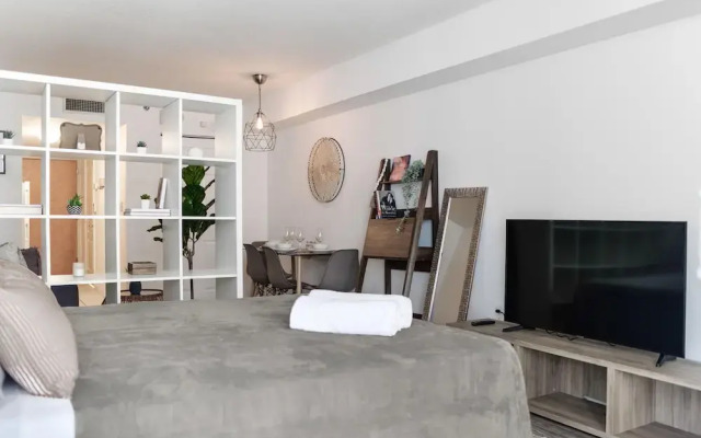 Amazing Studio Apt BRICKELL With pool