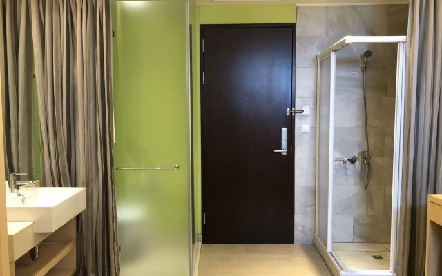 The Crystal Inn Sun Moon Lake