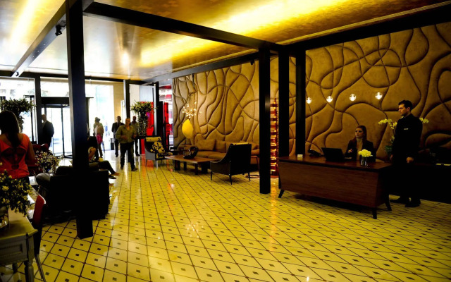 Saifi Suites Hotel
