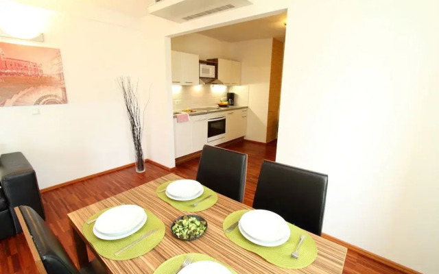 Royal Living Apartments