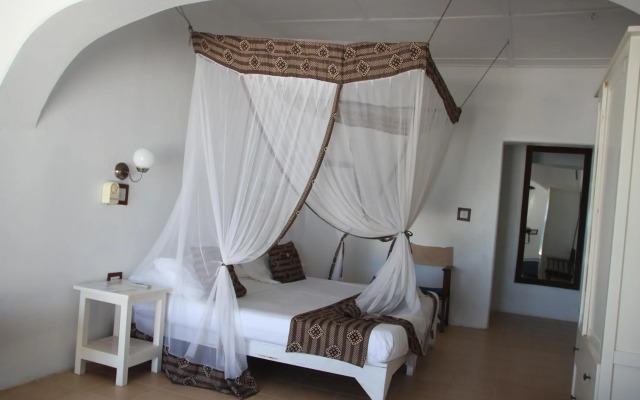 The Cristal Resorts Ltd.