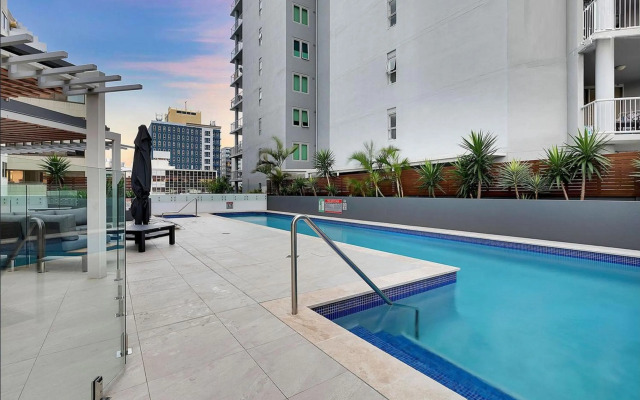 Evolution Apartments