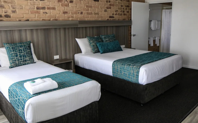 The Club Motor Inn Chinchilla