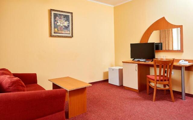 Paradise Hotel - Pomorie