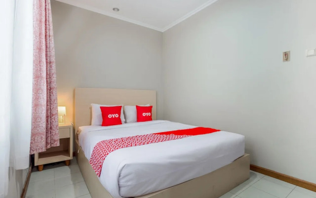 OYO 3819 Hotel Winotosastro