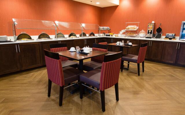 DoubleTree by Hilton Wilmington, NC