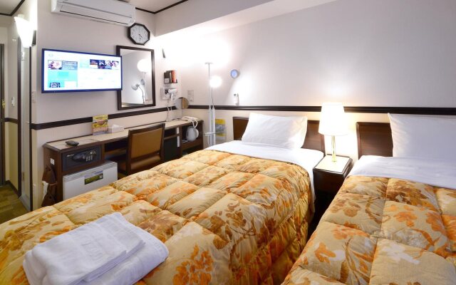 Toyoko Inn Tsu-eki Nishi-guchi