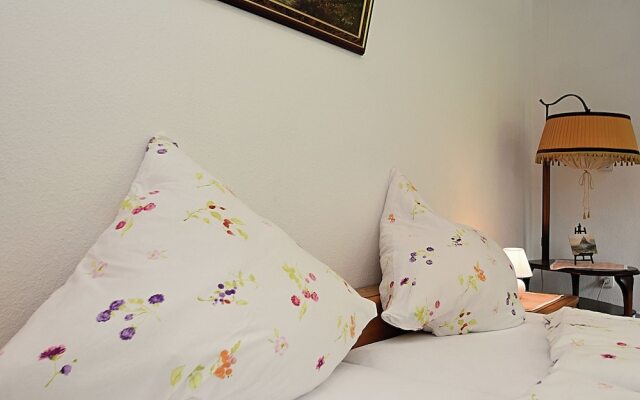 Paradisiacal Apartment in Wieden With Garden