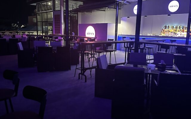 Nico's Hotel and Sky Bar