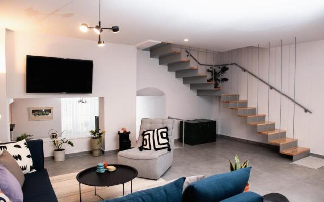 Aelia 110 sq.m. luxury apartment