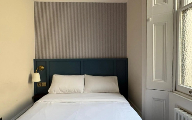 Warwick Allerton - Chicago