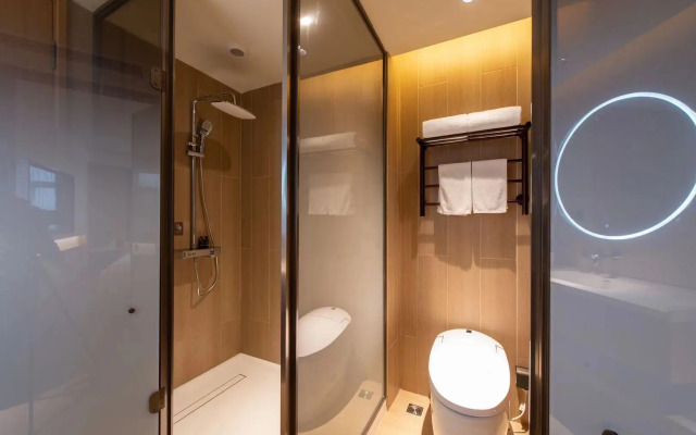 Ji Hotel- Shanghai Hongqiao Center Branch