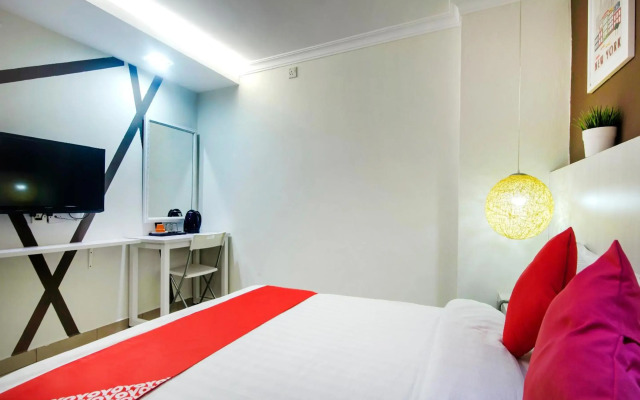 Super OYO 761 City Hotel