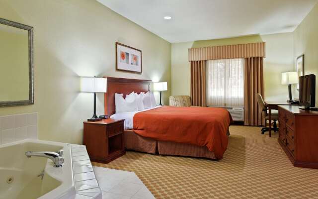 Garner Hotel Decatur Forsyth by IHG