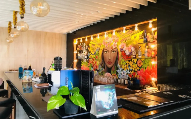 Earls Regent Negombo