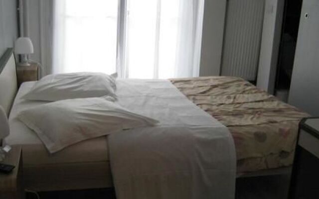 Hotel Suisse