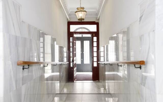 Malasaña Chic - MADFlats Collection