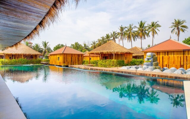 Floating Khmer Village Resort