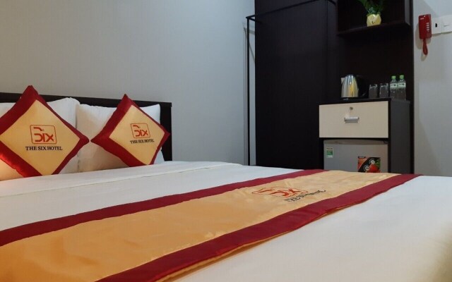 The Six Hotel