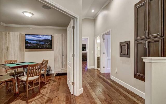 Tahoe Woods Heavenly - Walk to Beach & Gondola to Heavenly Ski