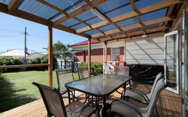 Moonah Amy Cottage Apartments