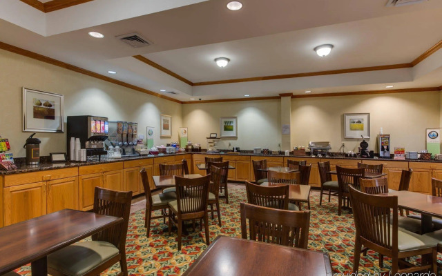 Country Inn & Suites by Radisson, Pensacola West, FL