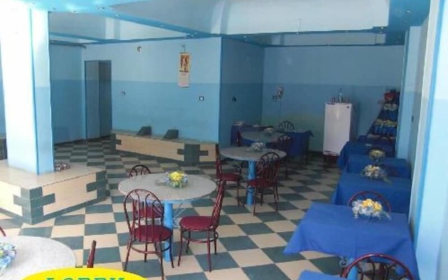 Oasis Hotel
