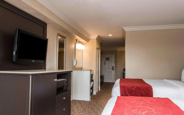 Comfort Suites San Clemente Beach