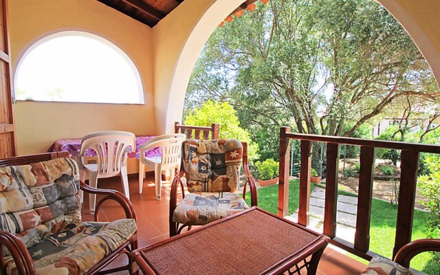 Erika House Is Molas