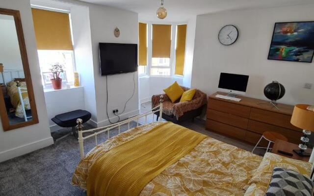 Paddington Place - Whole Apartment - WiFi - Beach - Broadstairs High Street