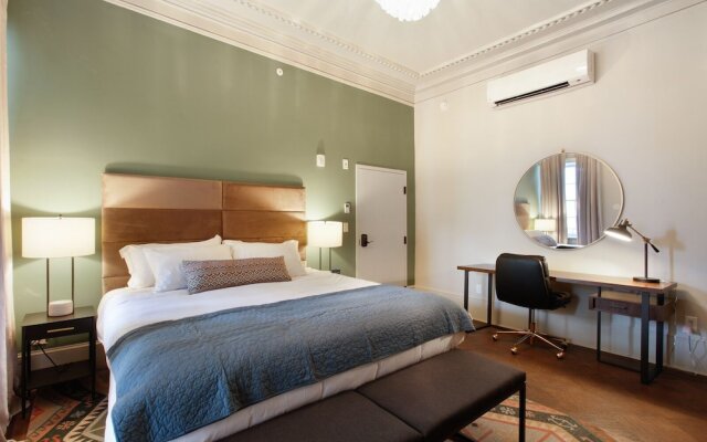 The Present Hotel