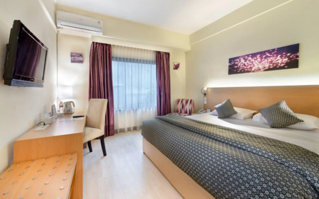 Tychi Hotel