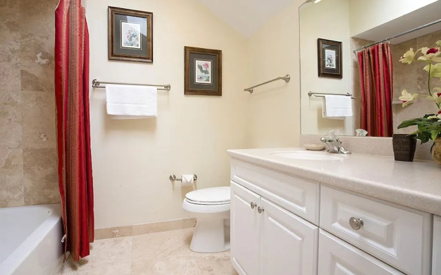 Inverness Village 919 by RedAwning