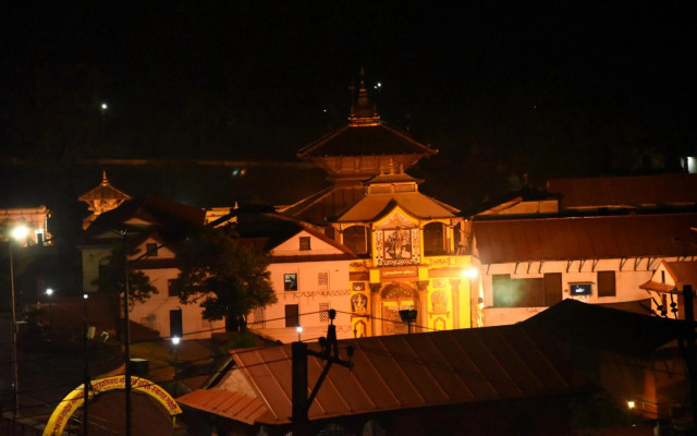 Kailash Kuti Inn