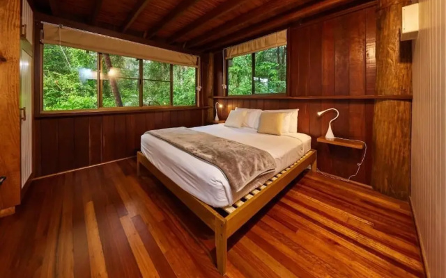 Rose Gums Wilderness Retreat — 4-star hotel in Lake Eacham