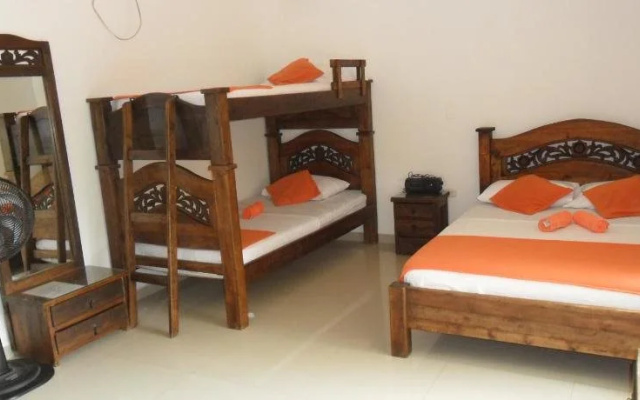 Hotel Don Rafa y Do�a Leo