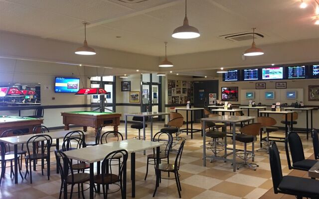 Opal Inn Hotel Motel