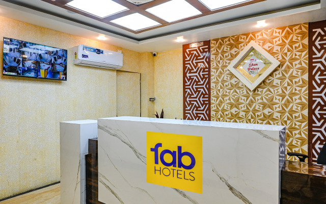 Fabhotel The Shan Palace