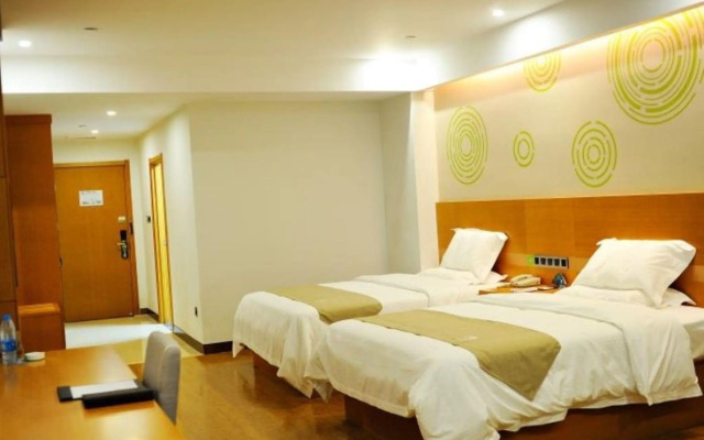 GreenTree Inn Zhenjiang Dagang New District Tonggang Road Butterfly Square