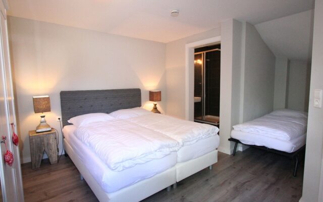 Comfortable Apartment in Brixen im Thale With Ski Storage