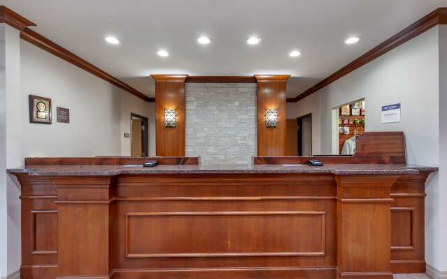 Best Western Plus Sparta Trail Lodge