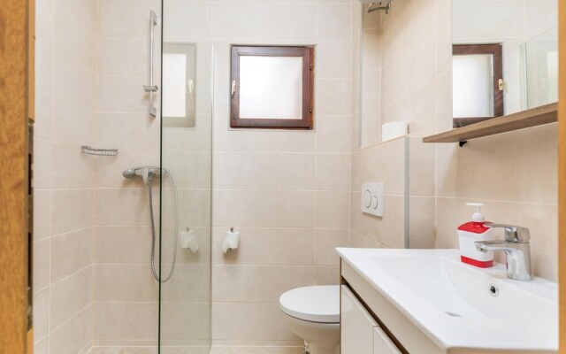 Stunning Apartment in Fazana With 1 Bedrooms and Wifi
