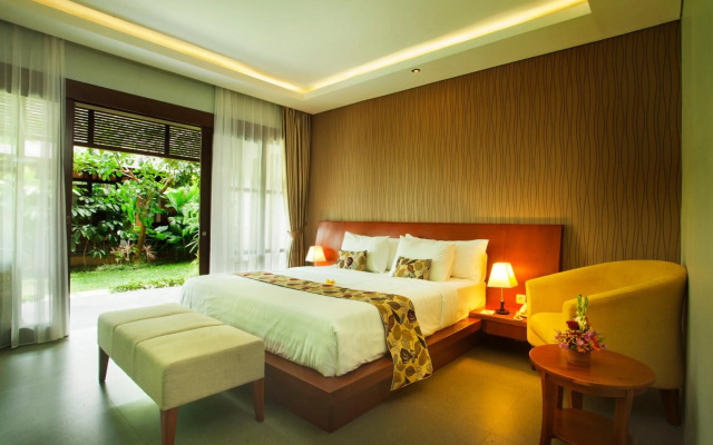 The Astari Villa & Residence