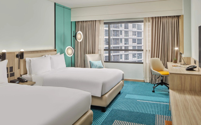 Holiday Inn & Suites Makati by IHG